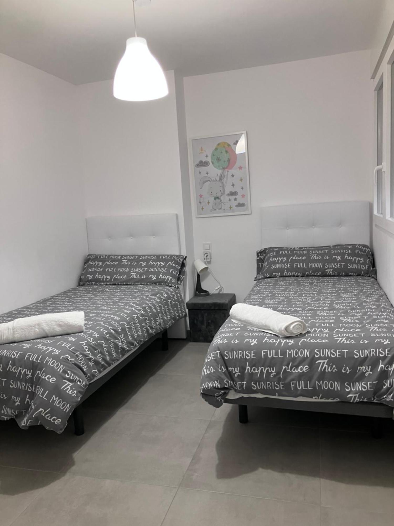 Alojamientos Centro 예끌라 외부 사진